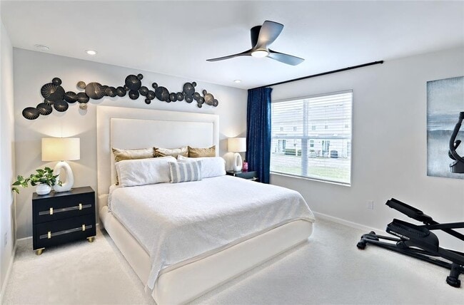 Building Photo - 1120 Lakeshore Breeze Pl