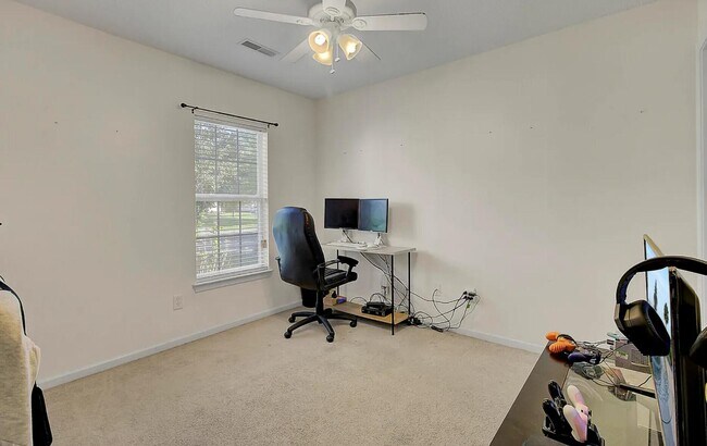 Building Photo - 5225 Copley Cir