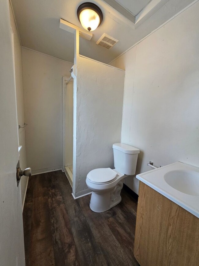 Building Photo - 1020 Berner St