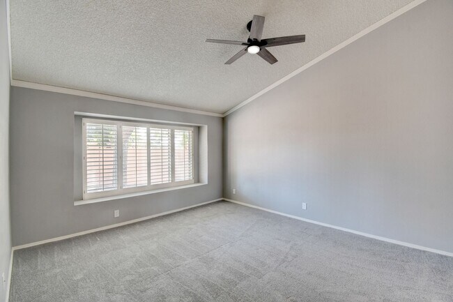 Building Photo - 6401 Morley Ave