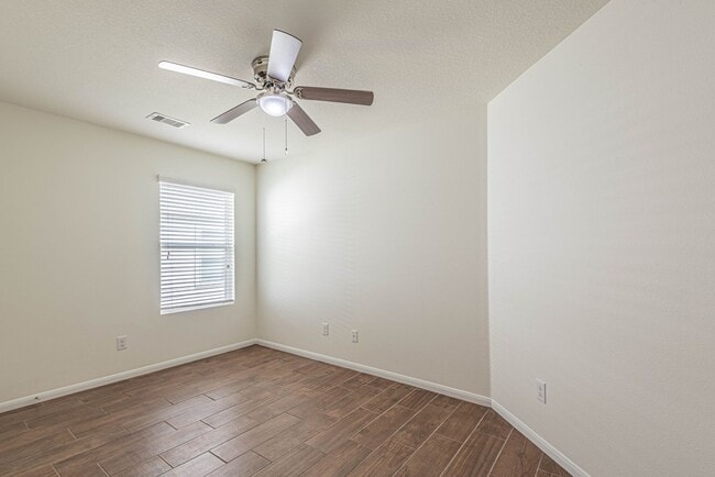 Building Photo - 16836 Northern Flicker Trail