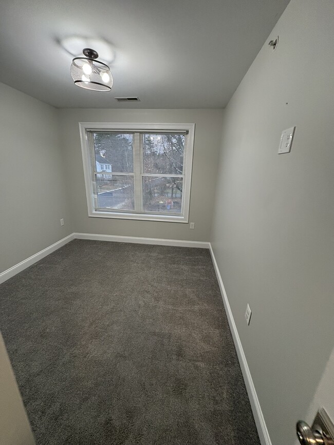 Building Photo - 18 Copeland Dr
