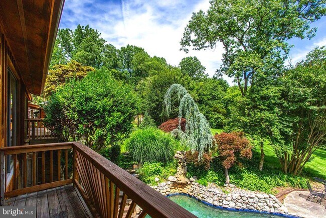 Building Photo - 10809 Nicholsridge Rd