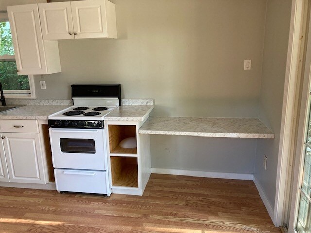 galley kitchen - 32 Adams St
