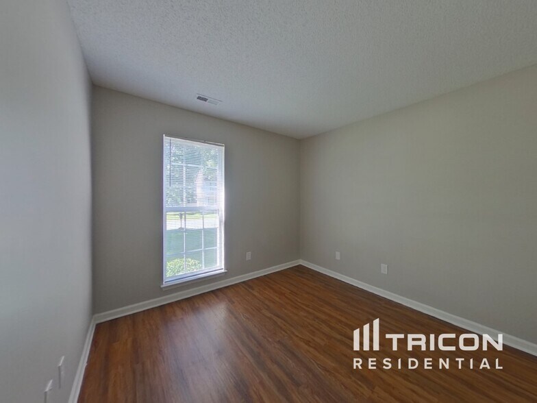 Building Photo - 8623 Treyburn Dr