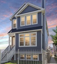 Building Photo - 1938 N Ridgeway Ave