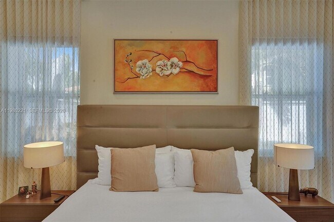 Building Photo - 1529 Shoreline Way