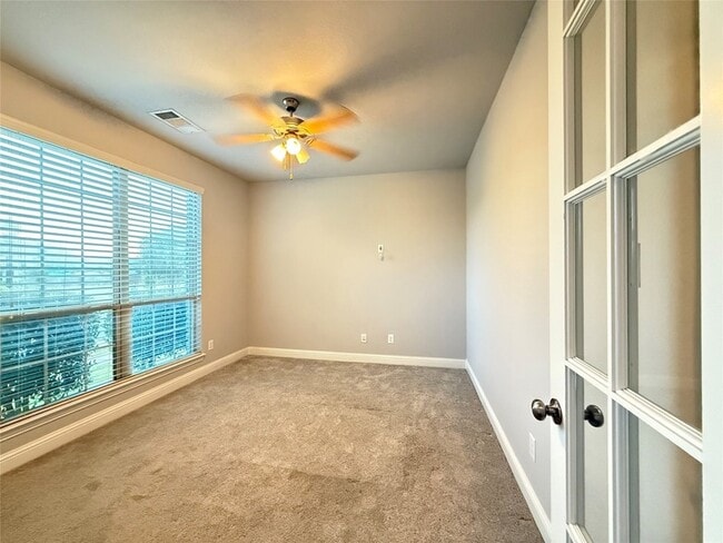 Building Photo - 11818 Antler Dr