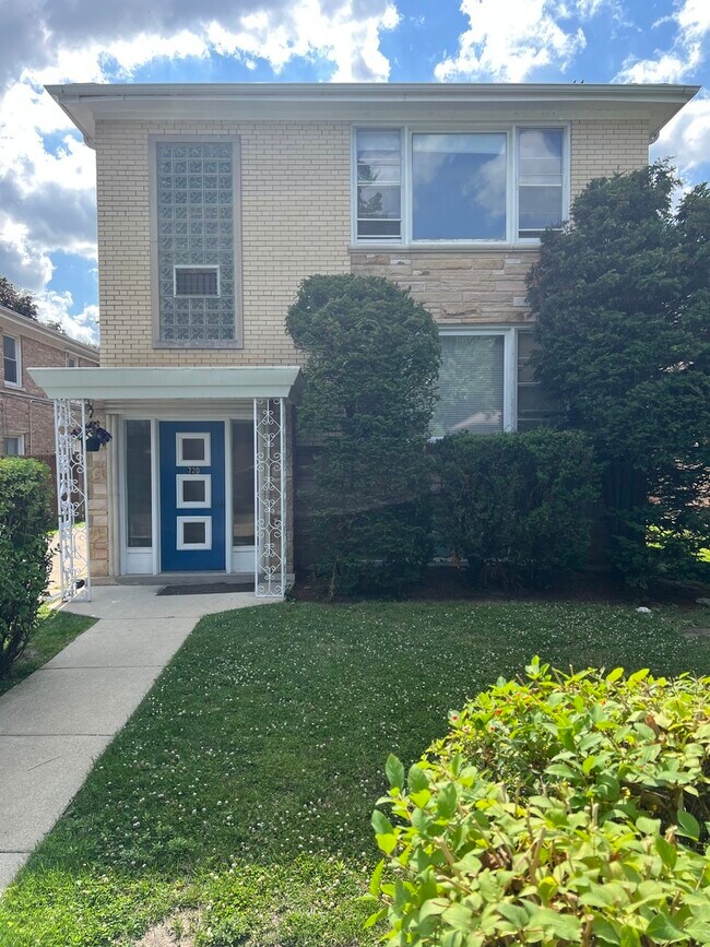 Primary Photo - 720 Wesley Ave