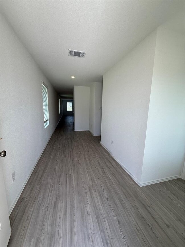 Building Photo - 228 Basalt Dr