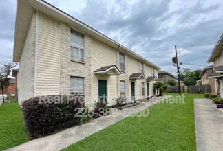 Building Photo - 1704 Brightside Dr