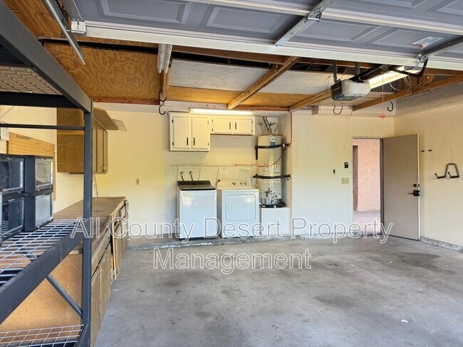 Building Photo - 72795 Fleetwood Cir