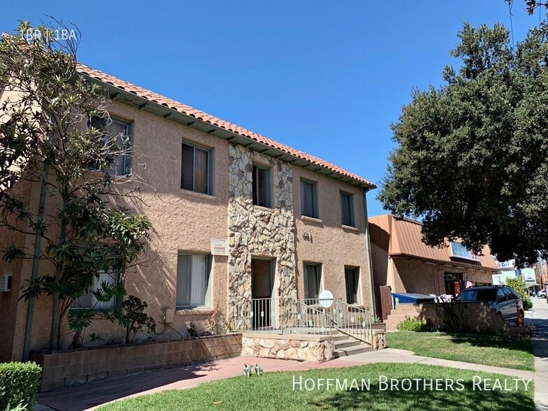 Building Photo - 321 S Verdugo Rd