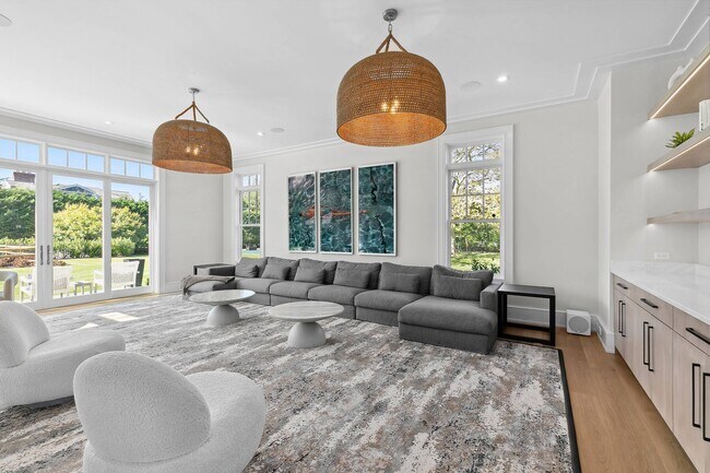 Building Photo - 173 Ferry Rd