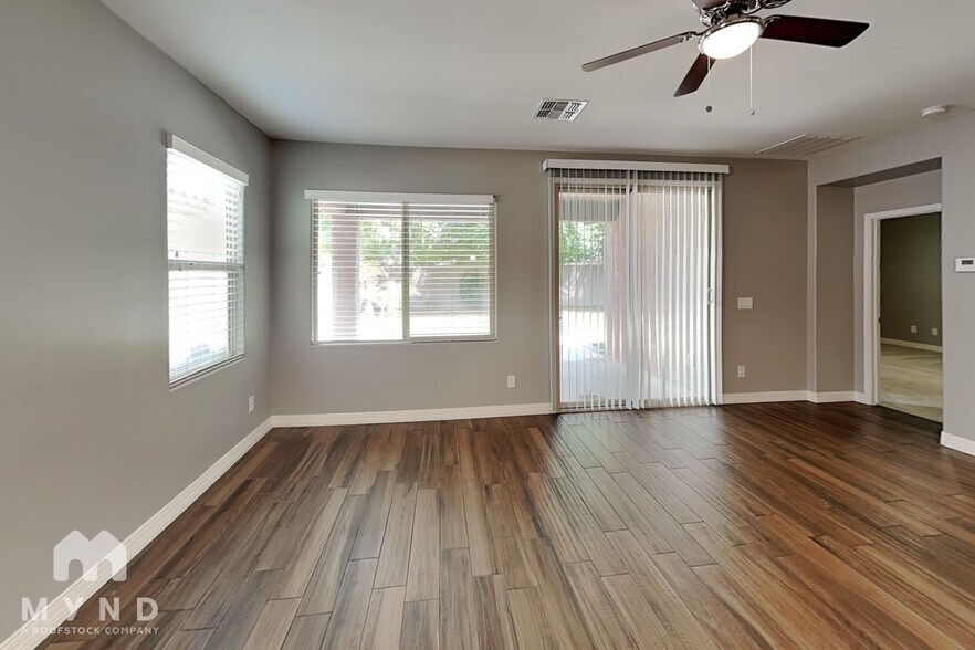 Building Photo - 12226 W Briles Rd