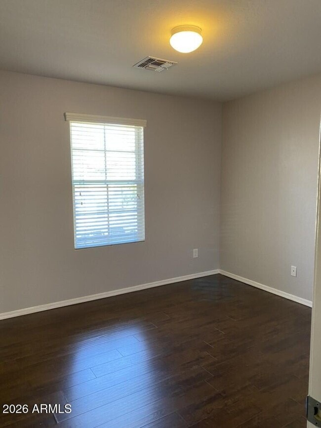 Building Photo - 4241 E Carla Vista Dr