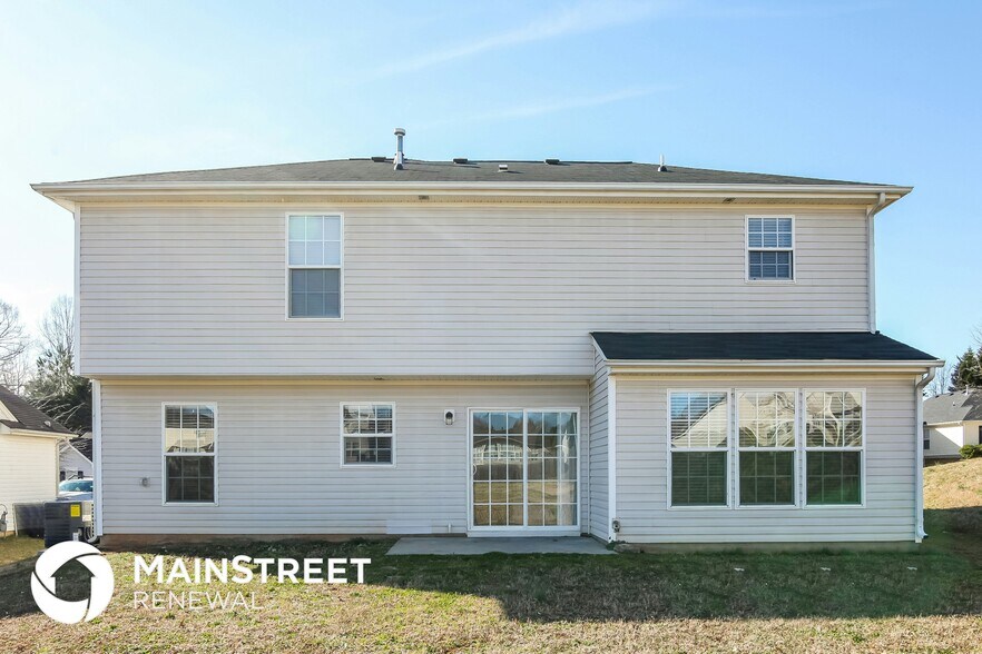 Building Photo - 3955 Thornaby Cir