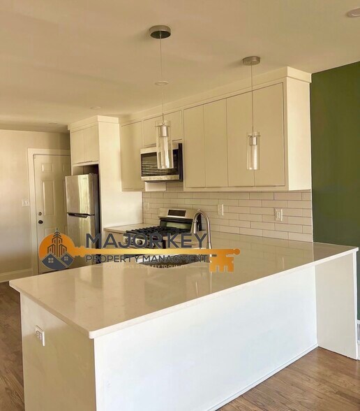 Building Photo - 2061 Nettie Ct