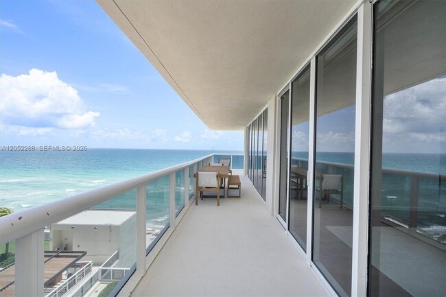 Building Photo - 1830 S Ocean Dr