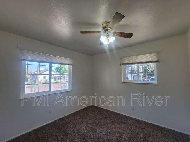 Building Photo - 625 Elizabeth St