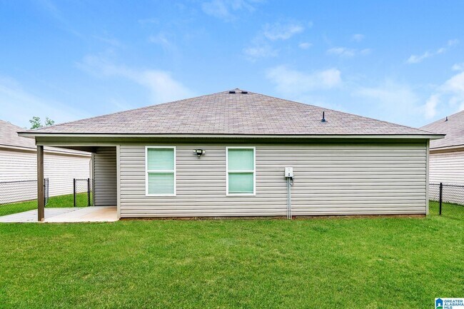 Building Photo - 190 Americana Dr