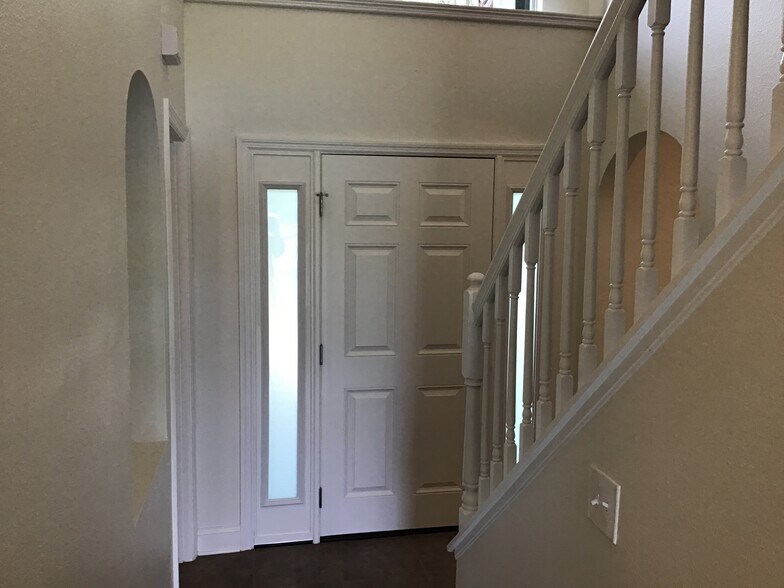Building Photo - 4315 Stonefield Dr