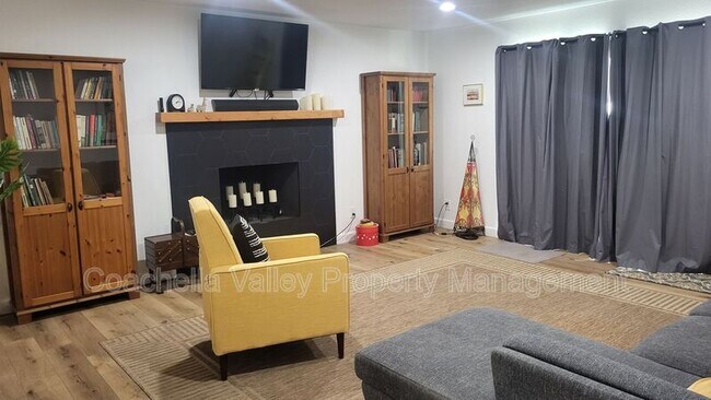 Building Photo - 52170 Avenida Ramirez