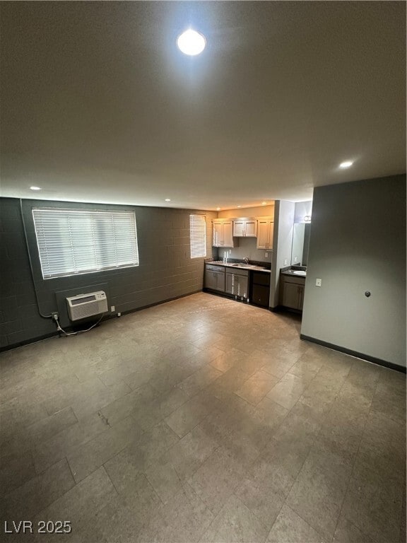 Building Photo - 223 N 9th St