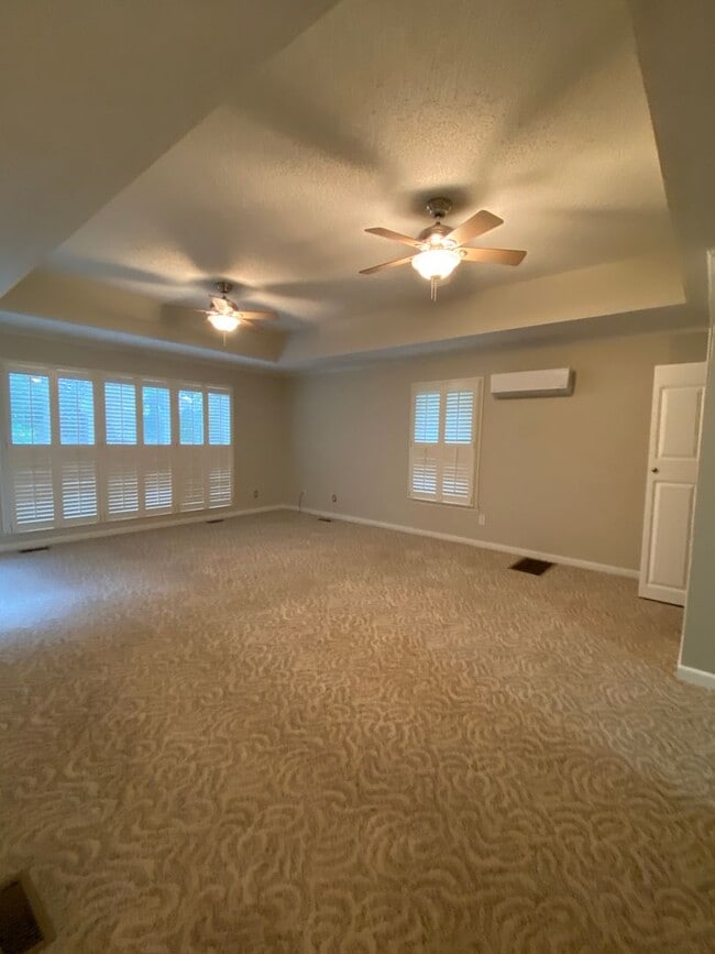 Building Photo - Coming Soon!