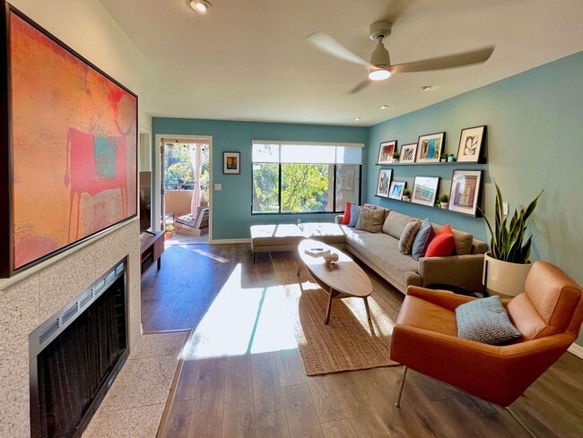 Building Photo - Furnished Modern Living at The Greens