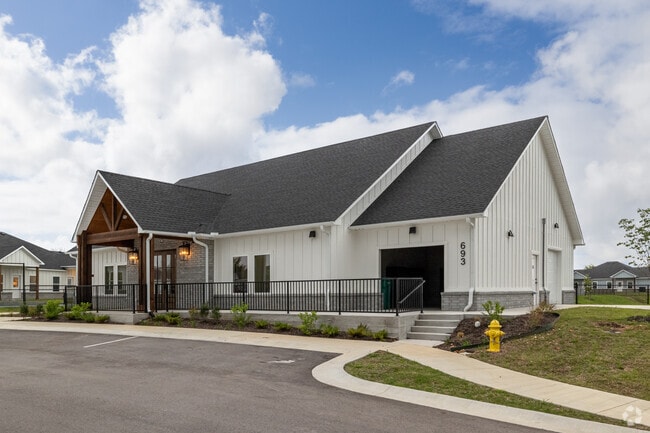 Building Photo - Villas at Palecero
