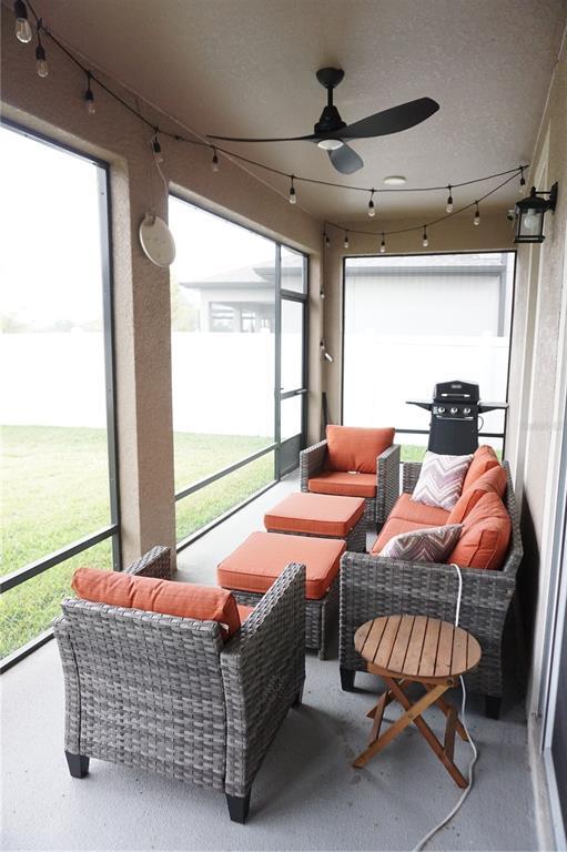 Building Photo - 5732 Newberry Pnes Ave