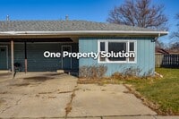 Building Photo - 1335 Logan St