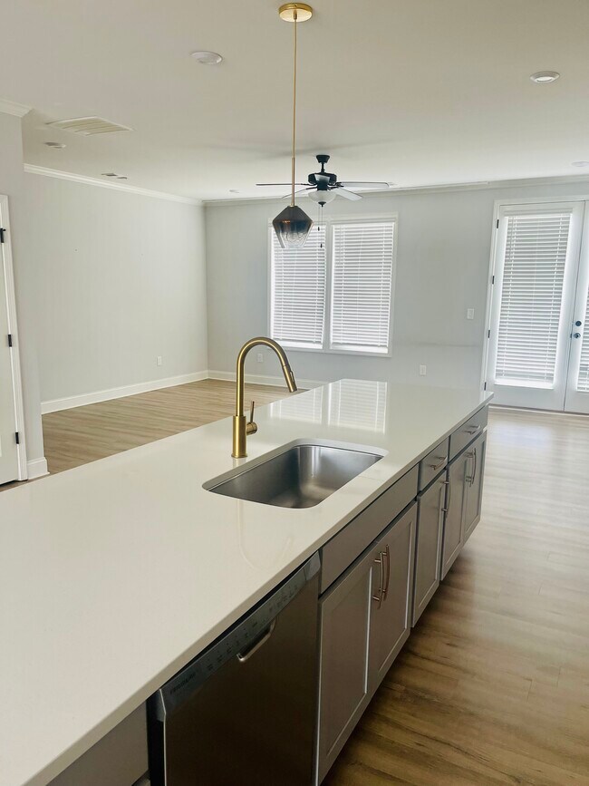 Building Photo - 2625 Sarah Carlin Ct