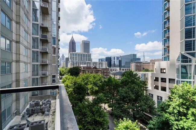 Building Photo - 867 Peachtree St NE