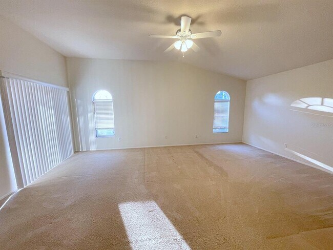 Building Photo - 11003 Indian Oaks Dr