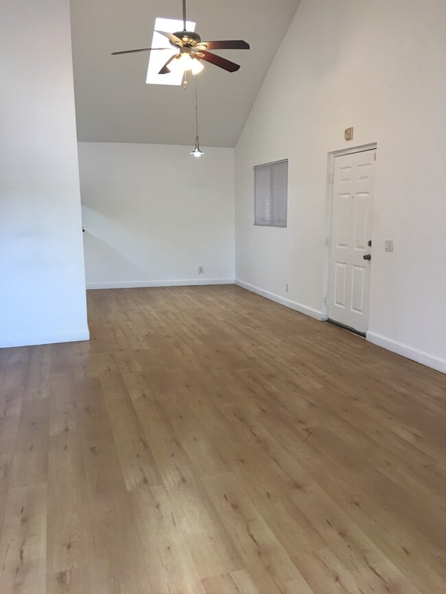 Building Photo - 10441 Mahogany Key Cir