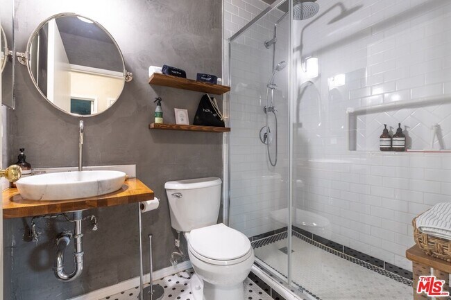 Building Photo - 71658 Cactus Dr