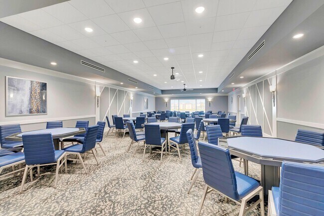 Building Photo - 14096 Huntington Pointe Dr