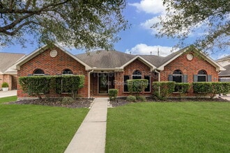 Building Photo - 3403 Kerr Ln