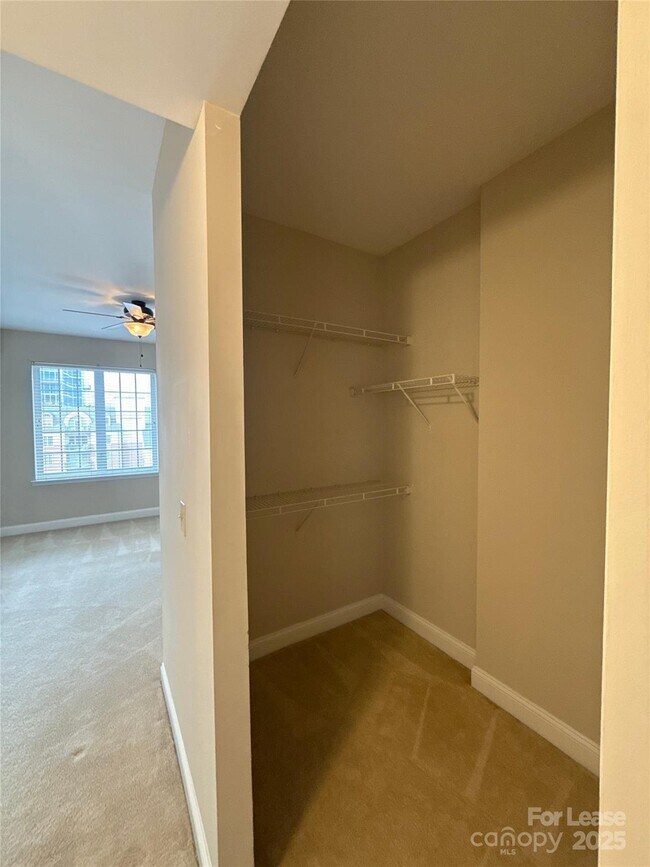 Building Photo - 300 W 5th St