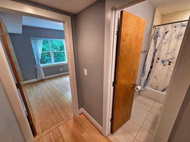 Building Photo - 3404 13th St NW