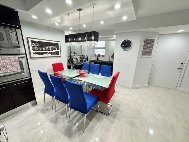 Building Photo - 4100 Galt Ocean Dr