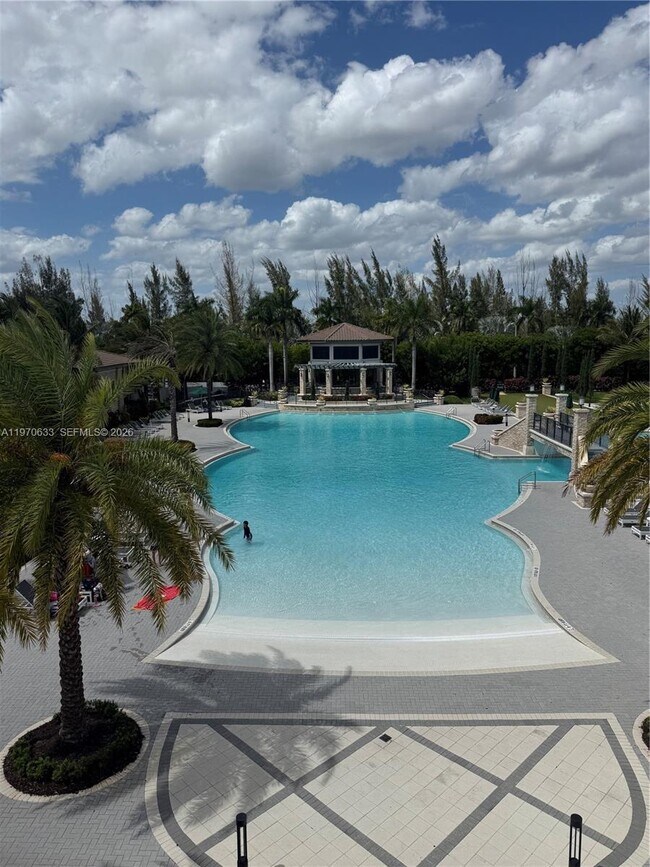 Building Photo - 7902 NW 105th Ct