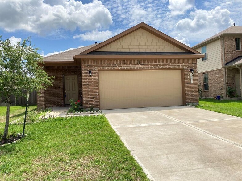 Primary Photo - 2411 Concord Ter