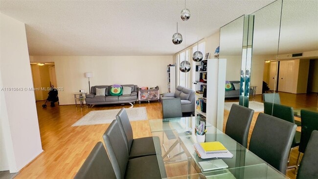 Building Photo - 230 174th St