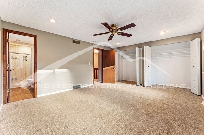 Building Photo - Charming Home with Central AC & 2 Car Garage!