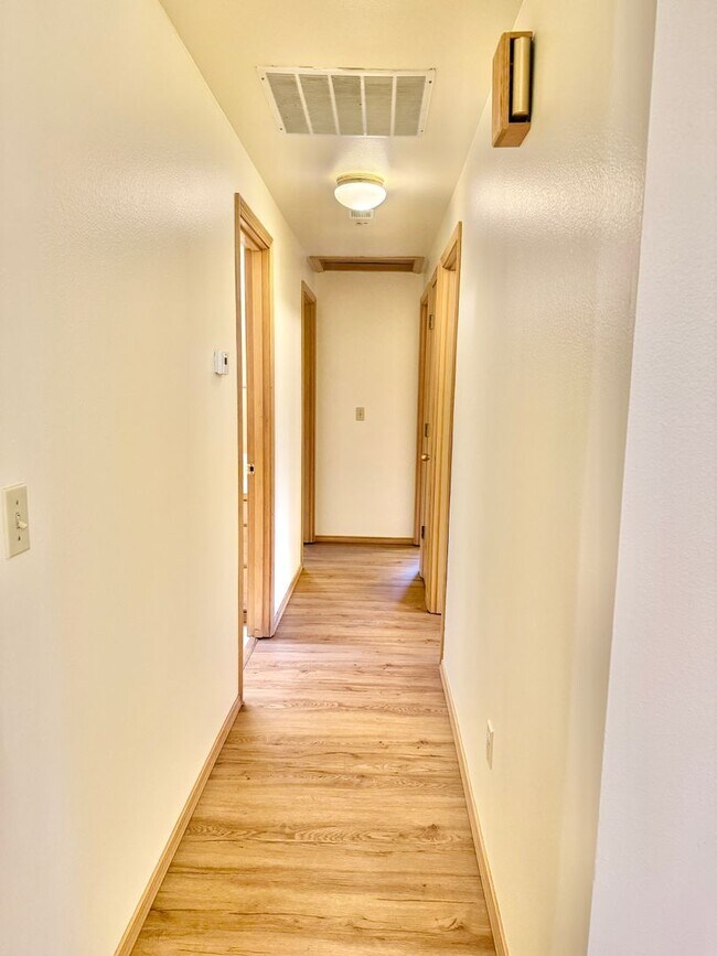 Building Photo - Sunny Rambler on Corner Lot with Large Fenced Yard & Deck