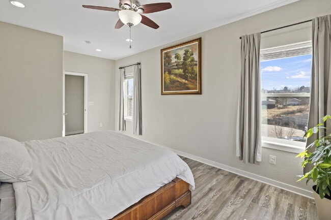 Building Photo - Spacious Home with Finished Basement, Granite Kitchen & Fenced Yard Near Fort Carson