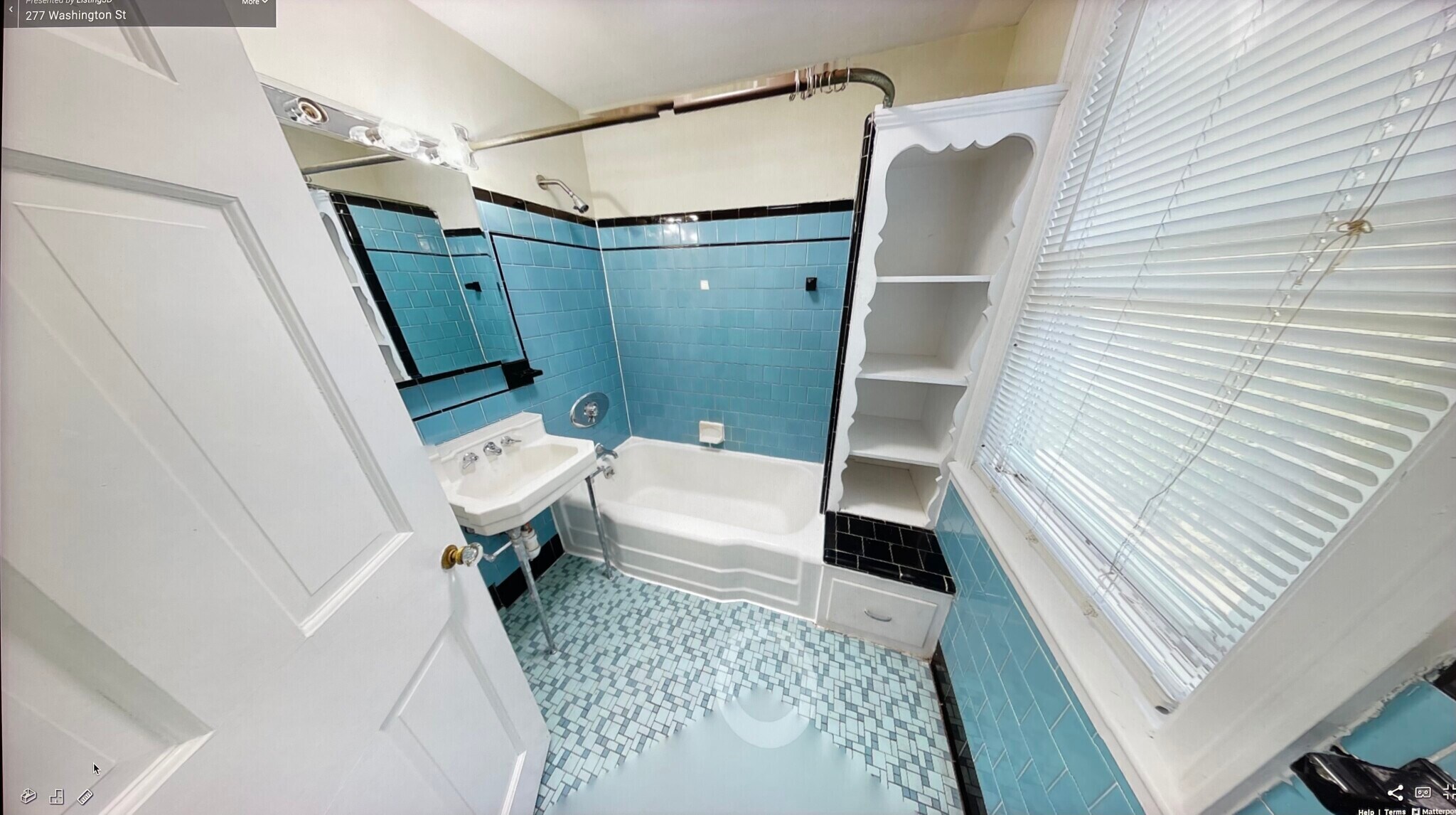 Building Photo - 273 Washington St